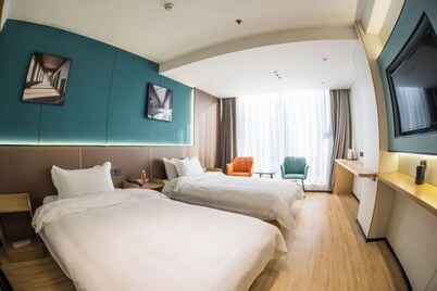 Dongxiangting Hotel (New China International Exhibition Center Capital Airport Branch Beijing)