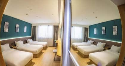 Dongxiangting Hotel (New China International Exhibition Center Capital Airport Branch Beijing)