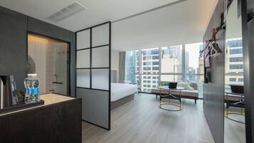 Room, 1 King Bed | Down duvets, in-room safe, blackout curtains, free WiFi