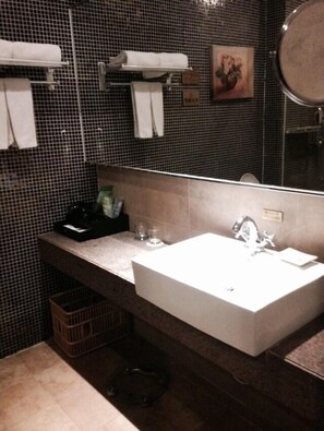 Bathroom - Zhuhai Harmony Resort Hotel (Zhuhai)