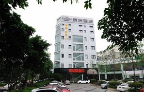 Exterior - Marvel Hotel (Chengdu)