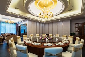 Unclassified image, 3 of 112, button - Lanting Hotel(Qionglai High-speed Railway Station, chengdu) (Chengdu)