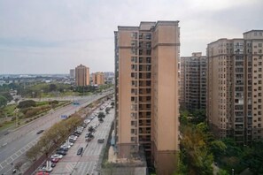 Unclassified image, 4 of 110, button - Lanting Hotel(Qionglai High-speed Railway Station, chengdu) (Chengdu)