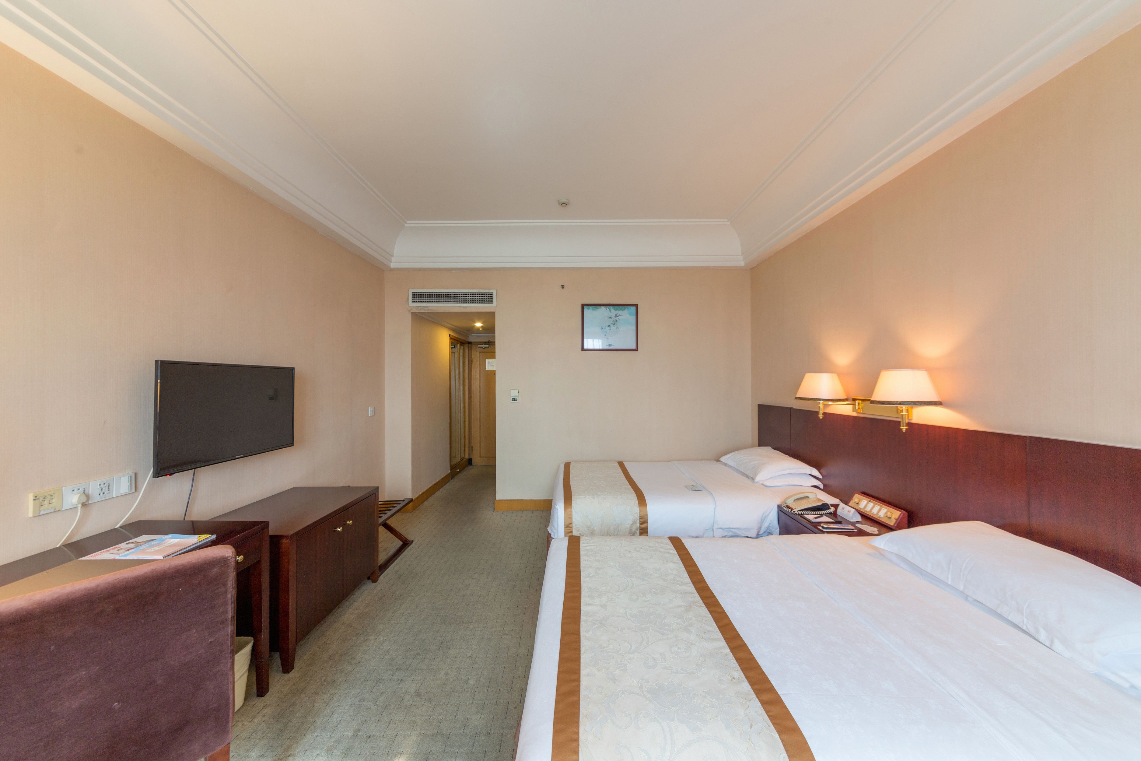 business twin room | premium bedding, in-room safe, individually decorated