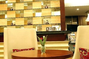 Unclassified image, 2 of 32, button - Jinyan Hotel (SHANGHAI)