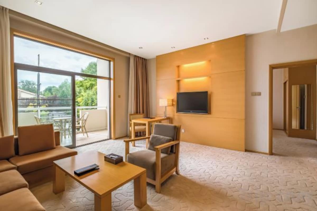 Business Suite