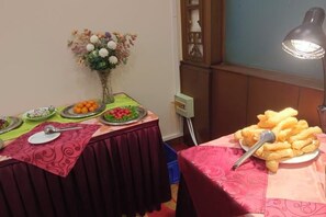 Unclassified image, 3 of 60, button - Mizhou Hotel (ZHUCHENG)