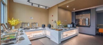 Nanyuan Ejiaplus Hotel (Ninghai Xizi International)