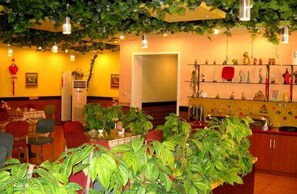 Restaurant - Home Inn (Dalian)