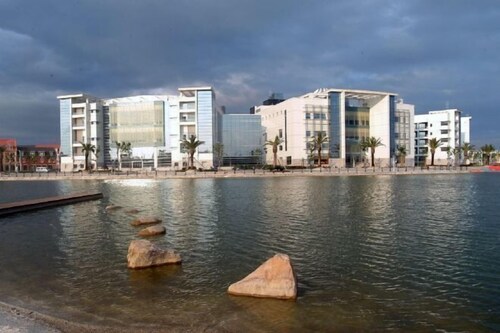 Meilan Lakeside Conference Center Hotel