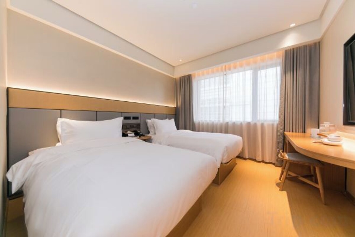 Guestroom (2 beds)