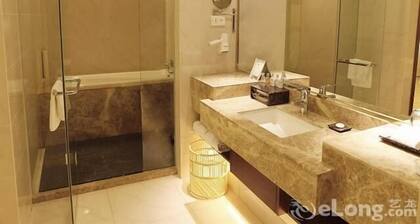 Chengdu Sovereign Hotel