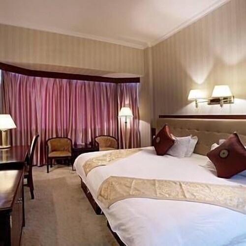 Xiong Zhen Hotel