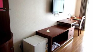 Unclassified image, 4 of 27, button - Beijing West Mansion Hotel (Beijing)