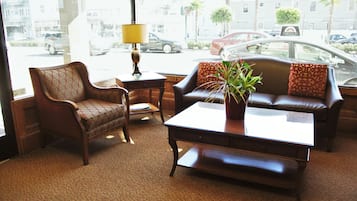 Pintu masuk interior