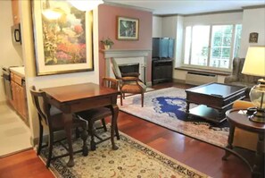 Chambre | Coin séjour