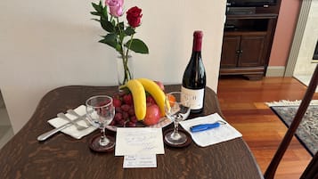 Habitación | Área de sala de estar | Televisión de pantalla plana