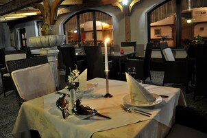 Breakfast and dinner served, garden views