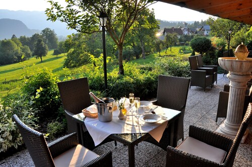 Nature Hotel Lukanc Bled