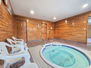 Phòng xông hơi sauna