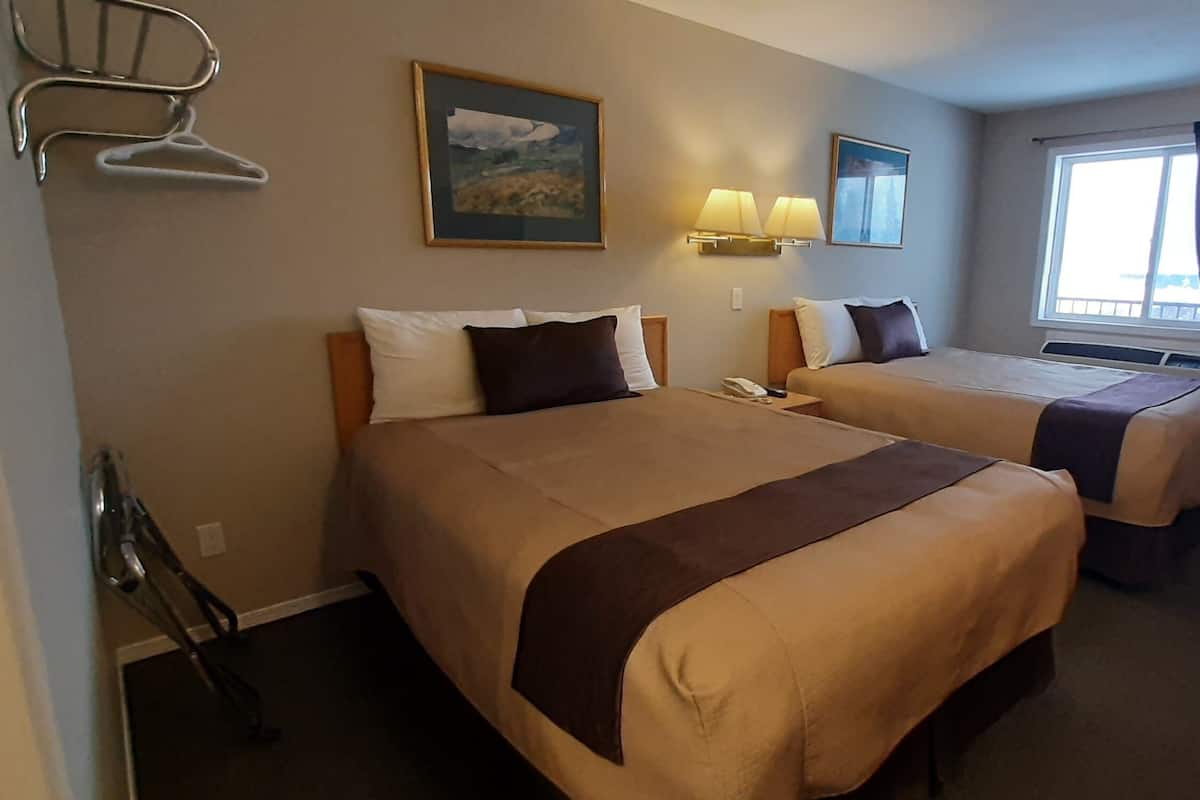 Deluxe kamer, 2 queensize bedden, niet-roken | Gratis wifi, beddengoed