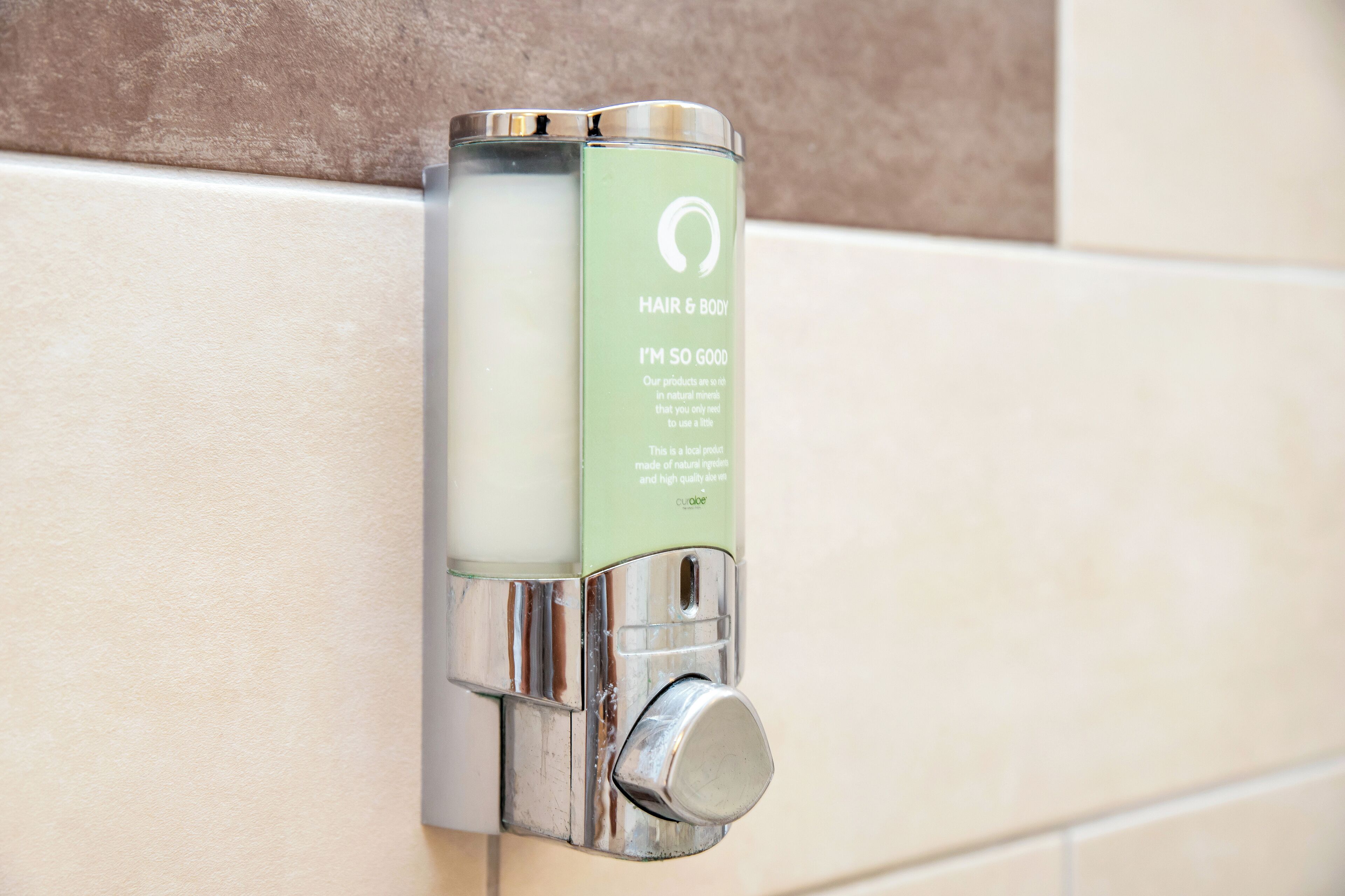 bungalow, 2 bedrooms | bathroom | shower, hair dryer, towels