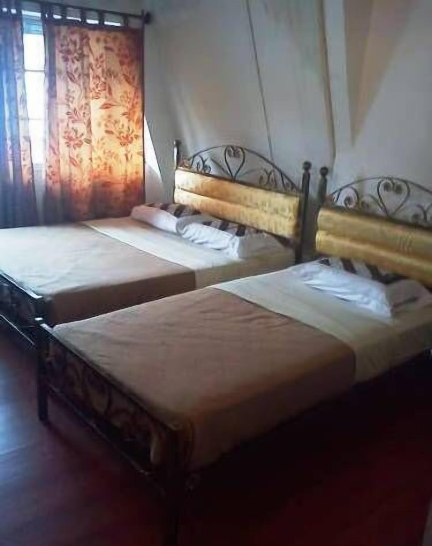 Boutique Triple Room