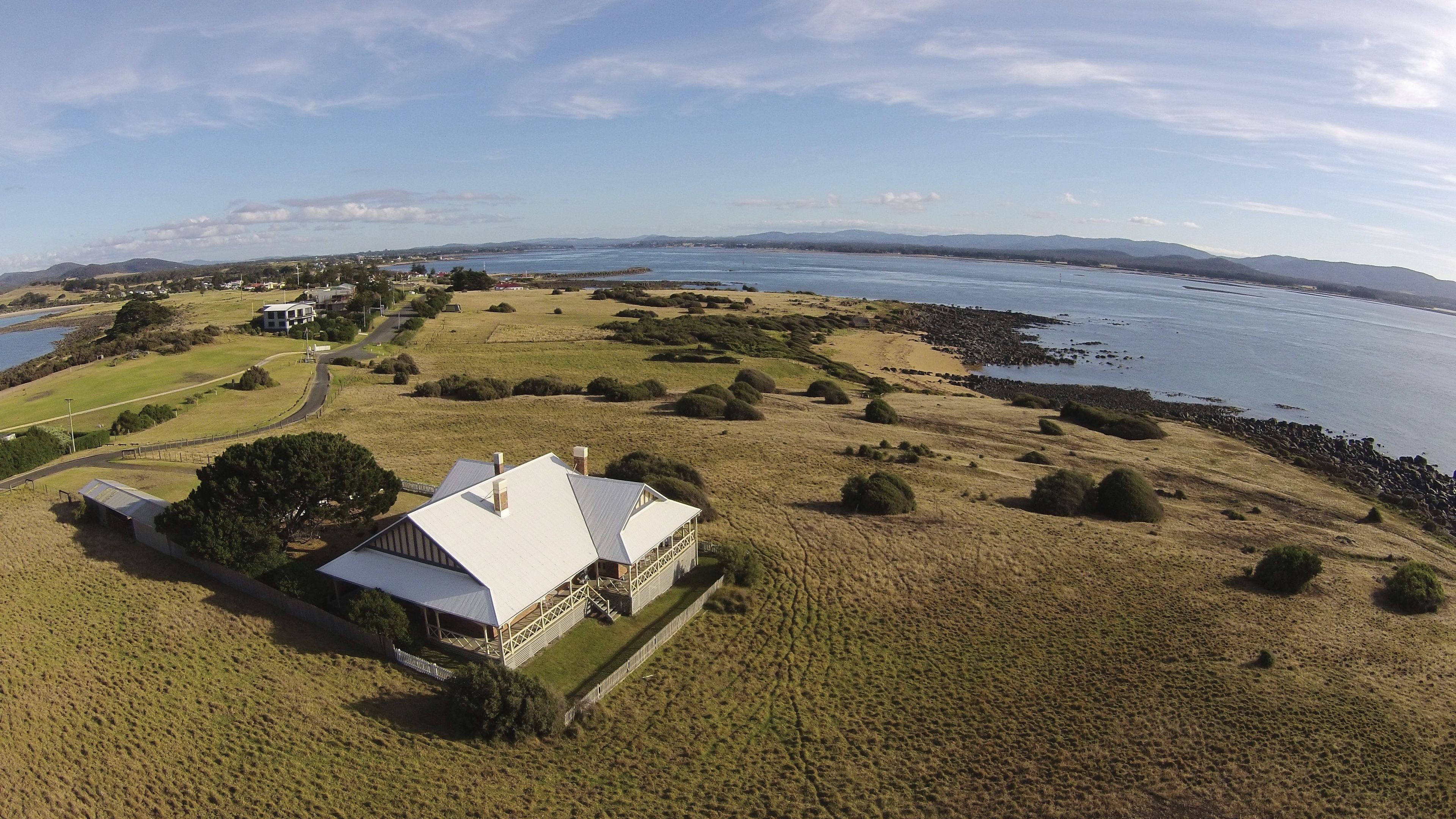 Low Head Pilot Station — image 6