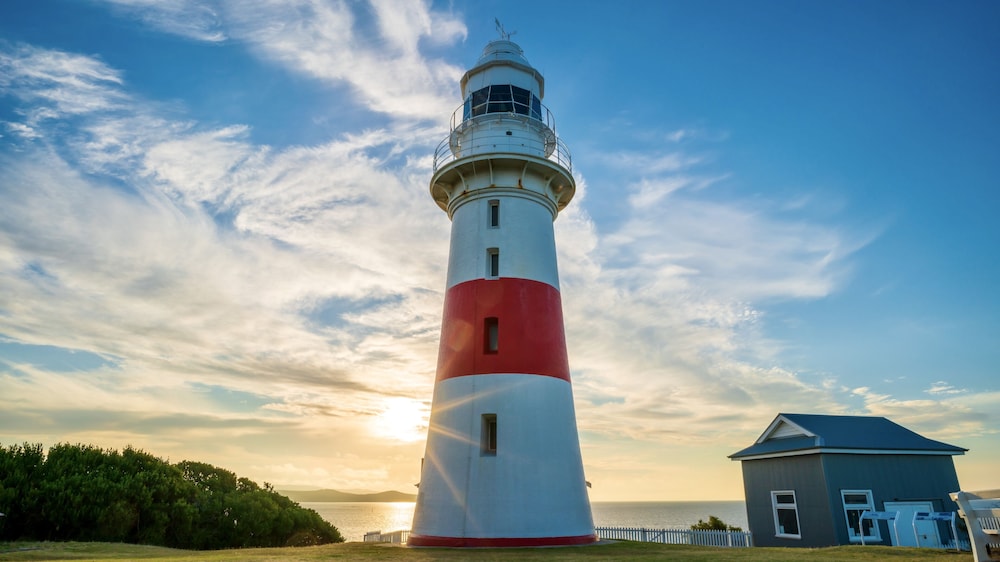 Low Head Pilot Station Accommodation by null