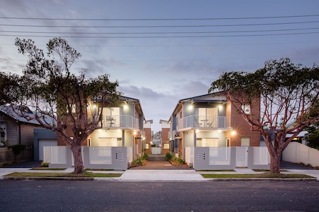 Fachada de la propiedad