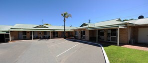 Lobby - Abrolhos Reef Lodge (Tarcoola Beach)