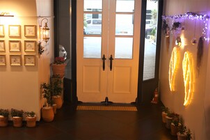 Fachada de la propiedad