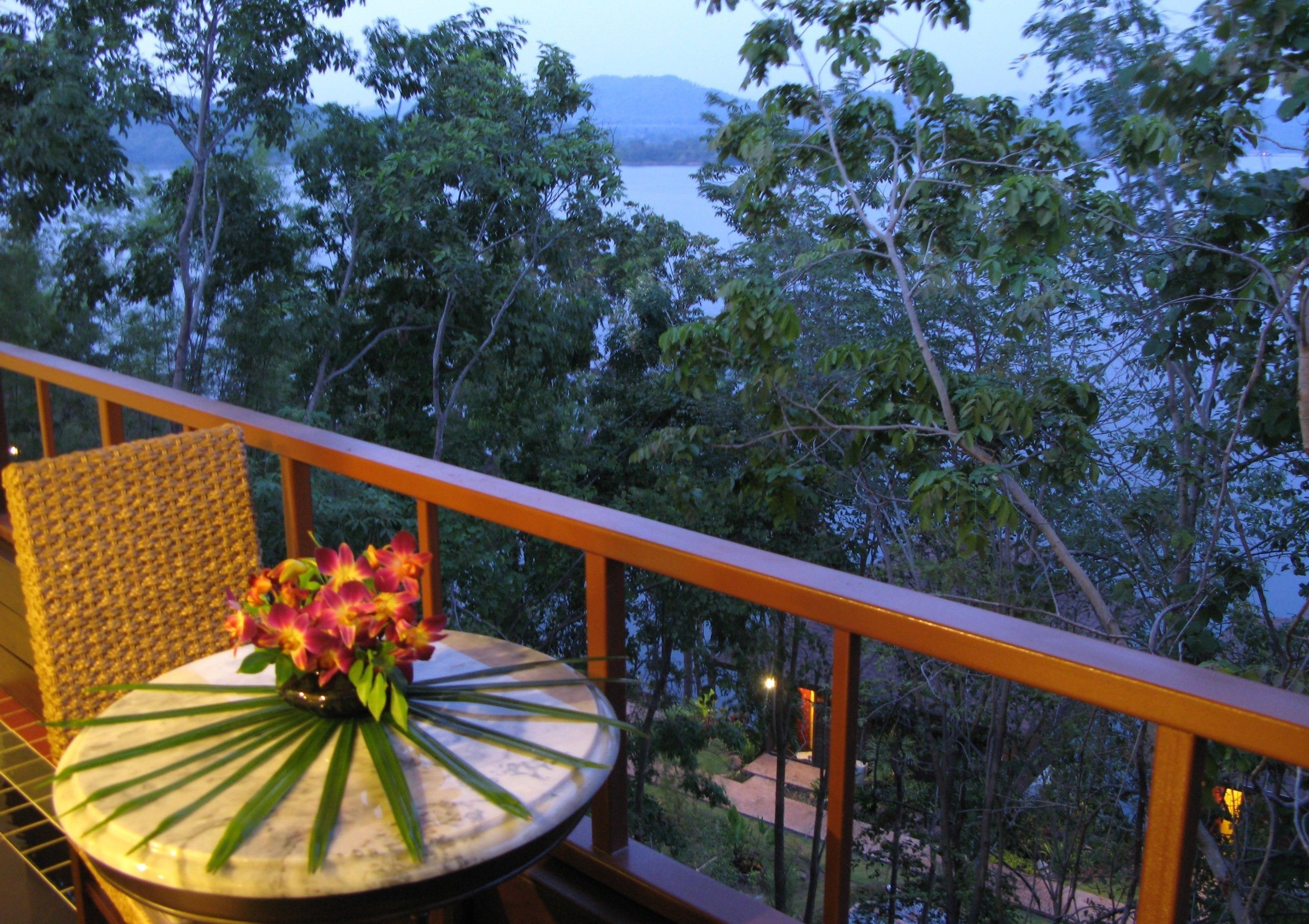 Hillside - Deluxe Room | Balcony