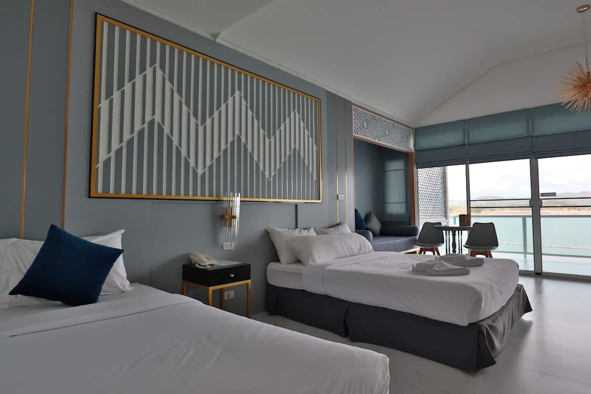 Jacuzzi Villa - Twin Bed