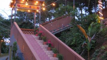 Hillside - Superior Room | View from room