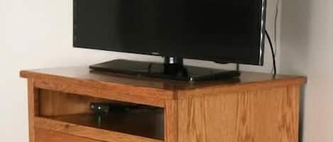 Desk, blackout drapes, free WiFi, bed sheets