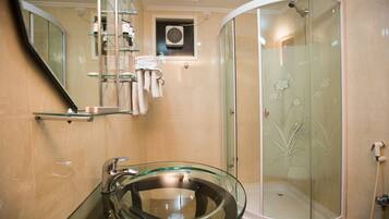 Shower, free toiletries, hair dryer, bathrobes