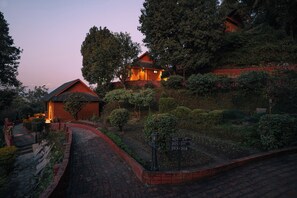 Front of property - Dhulikhel Mountain Resort (Dhulikhel)