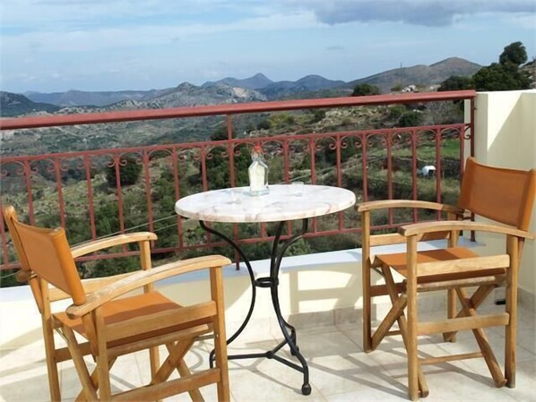 Apartment, 2 Bedrooms | Balcony