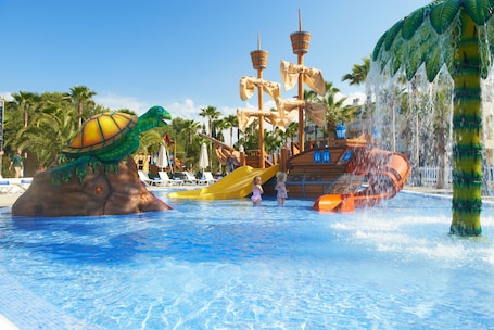 Parc aquatique. Hipotels Mediterraneo Club