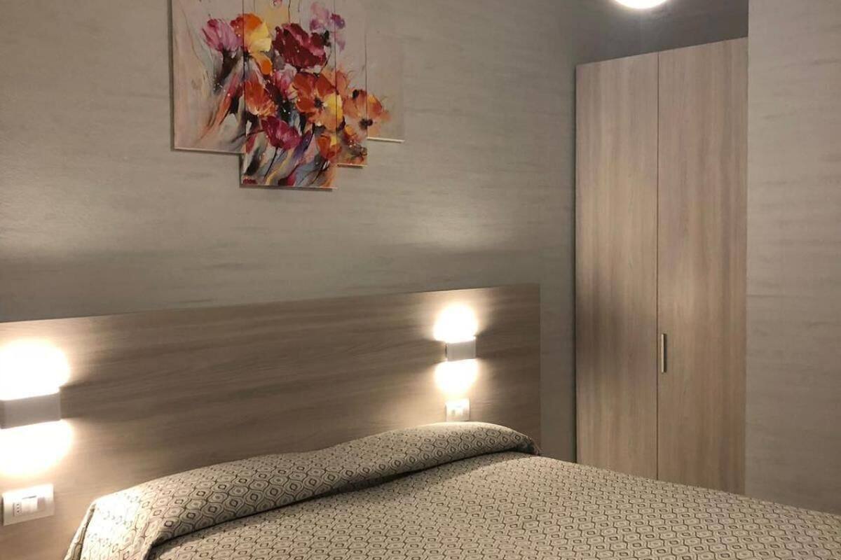 1 bedroom, in-room safe, desk, free wifi