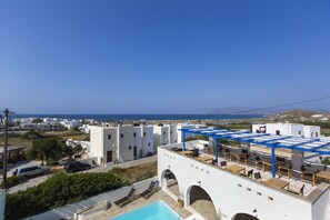 Economy Double Room | Terrace/patio - Semeli Hotel (Naxos)