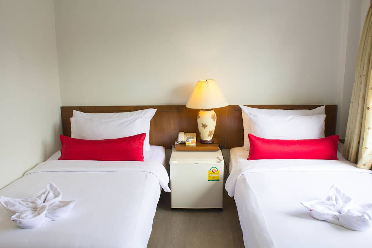 Een kluis op de kamer, verduisterende gordijnen, gratis wifi, beddengoed