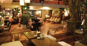 Daily continental breakfast (THB 200 per person)