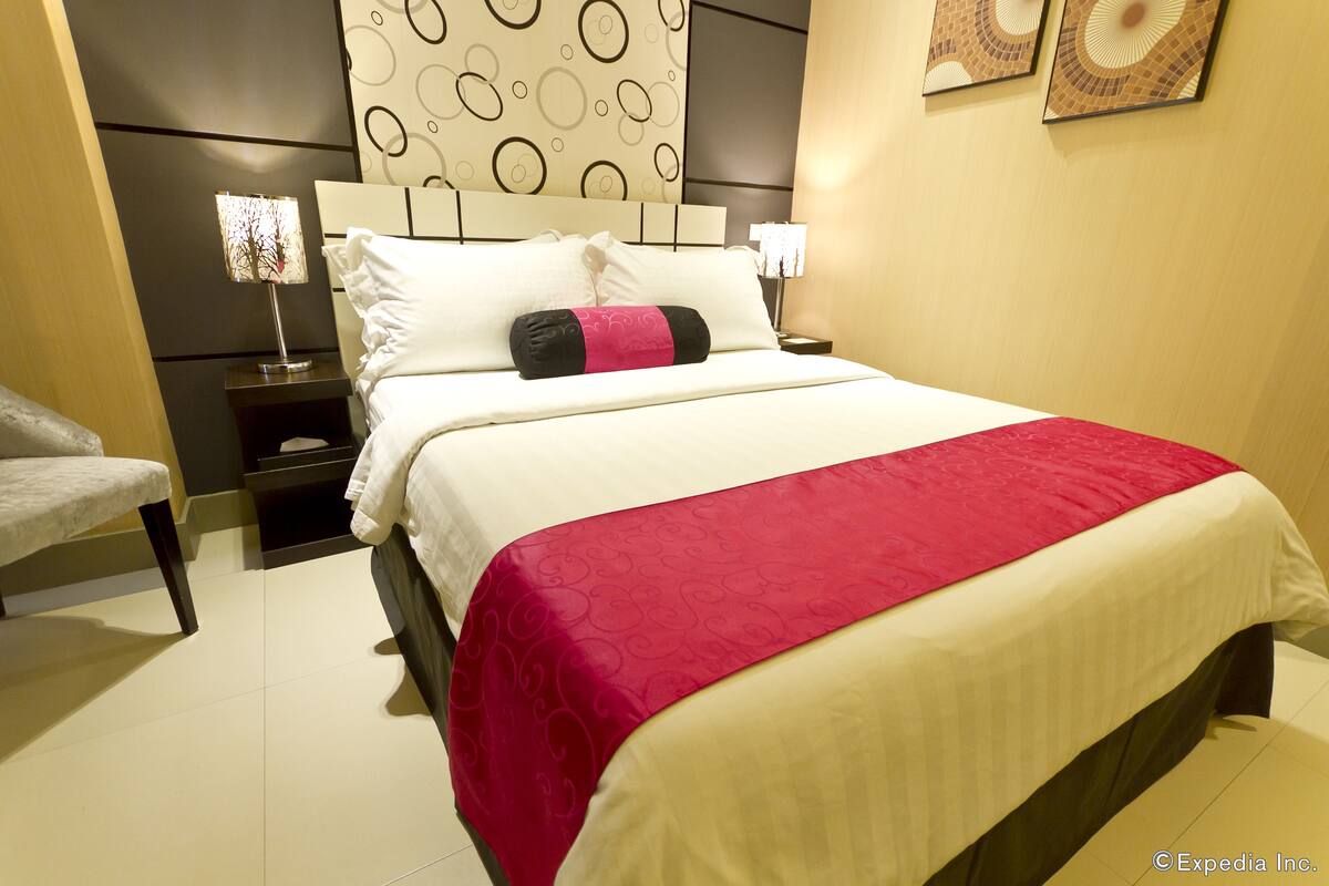 Standard Studio, 1 Katil Ratu (Queen) | Busa memori, peti besi dalam bilik, meja, Wi-fi percuma 