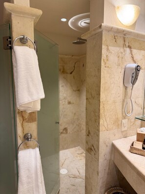 Ducha en el baño