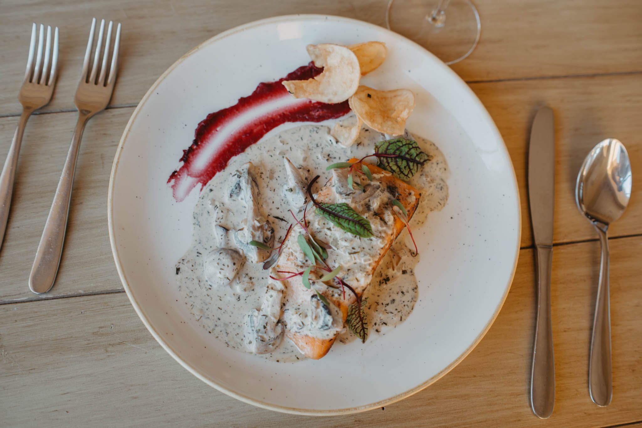 daily cooked-to-order breakfast for a fee