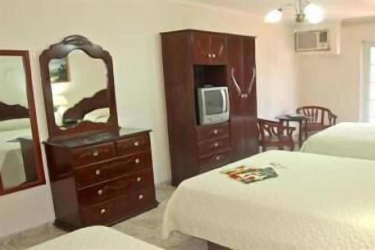 Coffres-forts dans les chambres, rideaux occultants, Wi-Fi gratuit