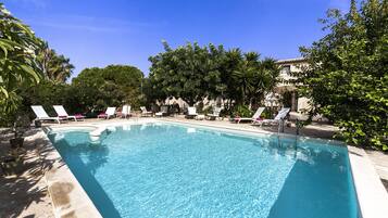 Outdoor pool, open 10:00 AM to 8:00 PM, sun loungers