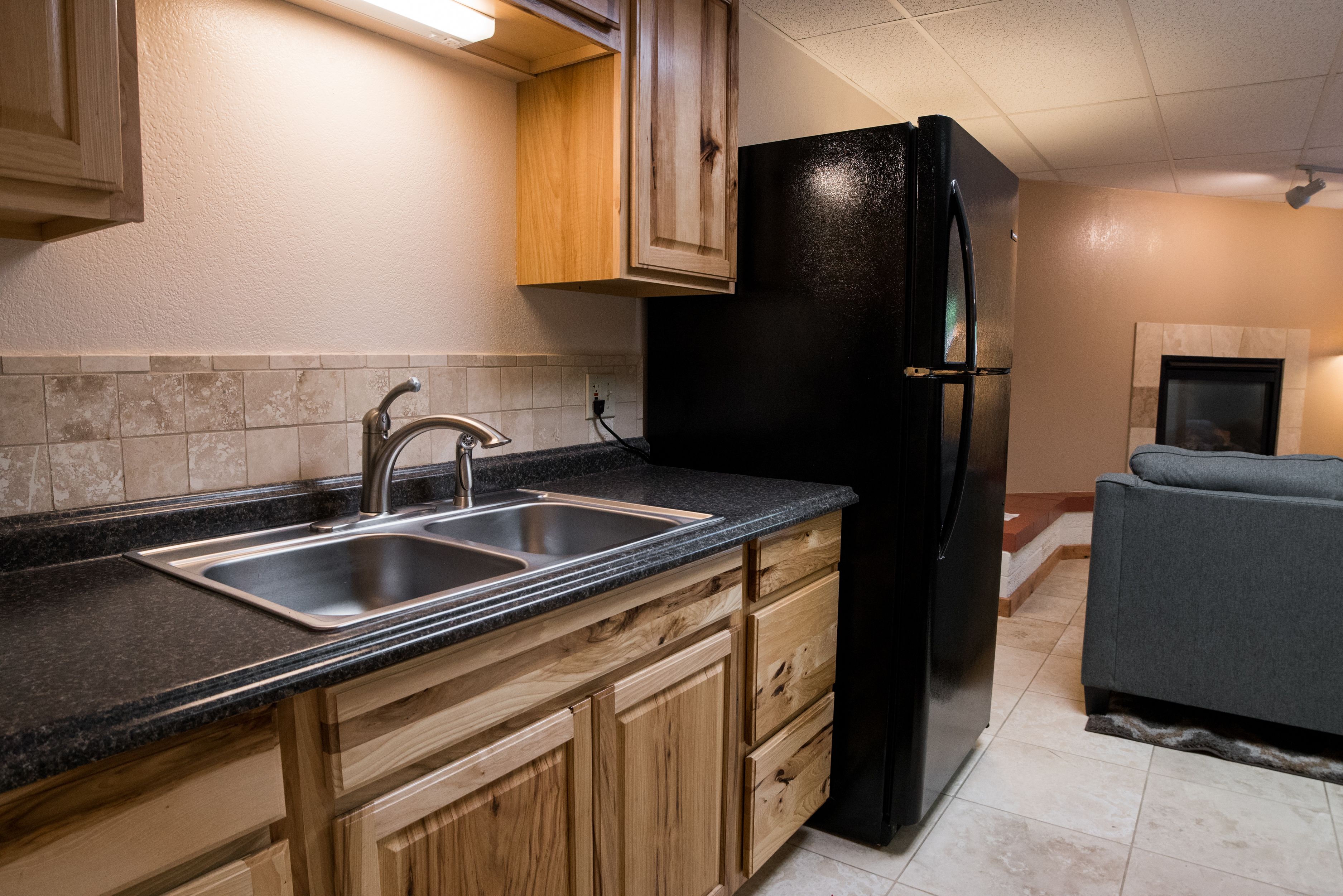 basic apartment, 2 bedrooms, pet friendly | private kitchen | fridge, microwave, coffee/tea maker